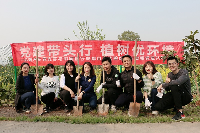 271320355748.jpg 512357d746bd32af839a56173257066.jpg