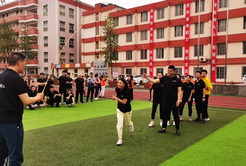 281728378357.jpg 281728378357.jpg