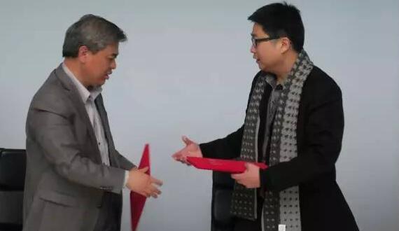 欧宝OB组团进建履历三门峡“拈花湾”，并与MAO签署战术合作，预示着欧宝OB将在精品地产、产业地产、游览地产等领域与MAO加强深度合作。