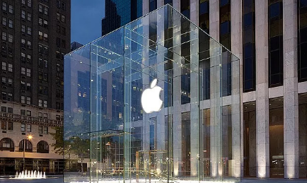 比买iphone手机更沉要的，是游苹果的地标
