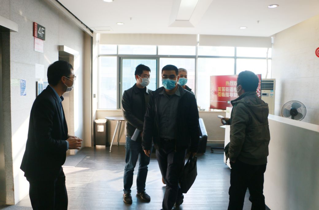 多志成城，携手抗疫 | 筼筜街路主任苏克一行莅临欧宝OB领导复工情况